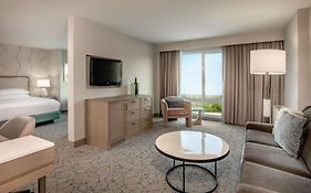 Doubletree By Hilton Hotel And Conference Center Chicago North Shore